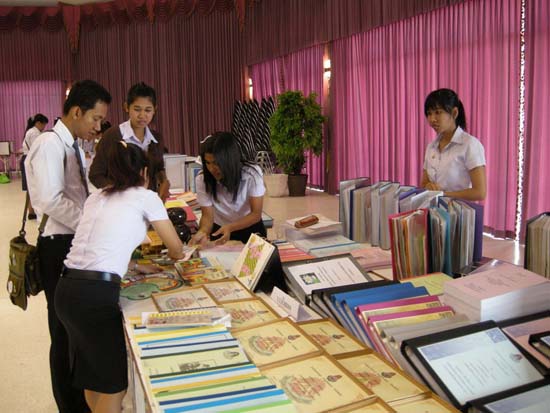 ปฐมนิเทศและพัฒนานิสิต คณะศึกษาศาสตร์ ปี 2553 ภาพที่ 152