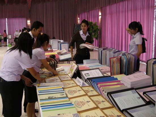ปฐมนิเทศและพัฒนานิสิต คณะศึกษาศาสตร์ ปี 2553 ภาพที่ 153