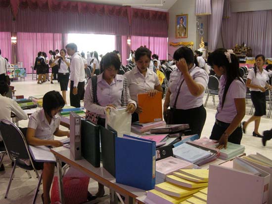 ปฐมนิเทศและพัฒนานิสิต คณะศึกษาศาสตร์ ปี 2553 ภาพที่ 157
