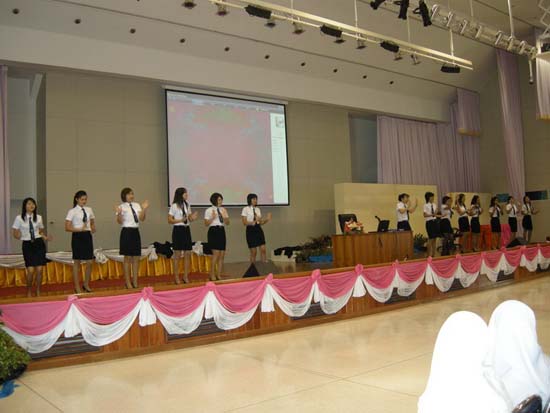 ปฐมนิเทศและพัฒนานิสิต คณะศึกษาศาสตร์ ปี 2553 ภาพที่ 209
