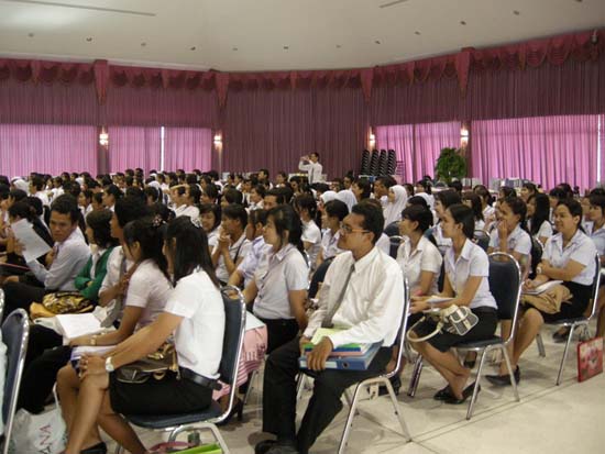 ปฐมนิเทศและพัฒนานิสิต คณะศึกษาศาสตร์ ปี 2553 ภาพที่ 210