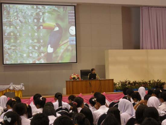 ปฐมนิเทศและพัฒนานิสิต คณะศึกษาศาสตร์ ปี 2553 ภาพที่ 216