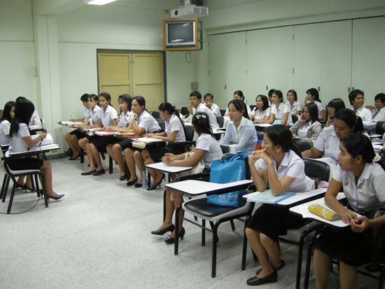 ปฐมนิเทศและพัฒนานิสิต คณะศึกษาศาสตร์ ปี 2553 ภาพที่ 236