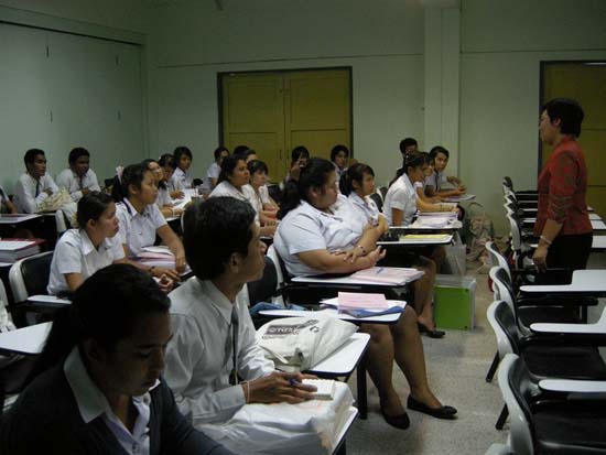 ปฐมนิเทศและพัฒนานิสิต คณะศึกษาศาสตร์ ปี 2553 ภาพที่ 249