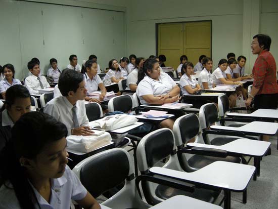 ปฐมนิเทศและพัฒนานิสิต คณะศึกษาศาสตร์ ปี 2553 ภาพที่ 250