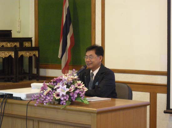 ปฐมนิเทศนิสิตระดับบัณฑิตศึกษา ปีการศึกษา 2553 ภาพที่ 7