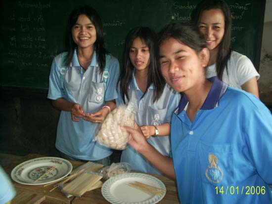 กิจกรรมนันทนาการและบริการชุมชนสำหรับนักเรียน ภาพที่ 11