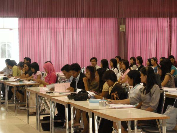 ประชุมหลักสูตรครู 5 ปี คณะศึกษาศาสตร์ ปี 2553 ภาพที่ 20
