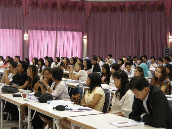 ประชุมหลักสูตรครู 5 ปี คณะศึกษาศาสตร์ ปี 2553 ภาพที่ 36