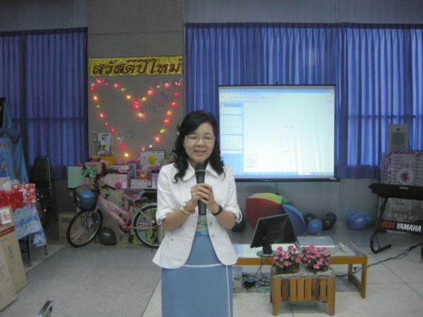 งานเลี้ยงสวัสดีปีใหม่ คณะศึกษาศาสตร์ ปี 2553 ภาพที่ 35
