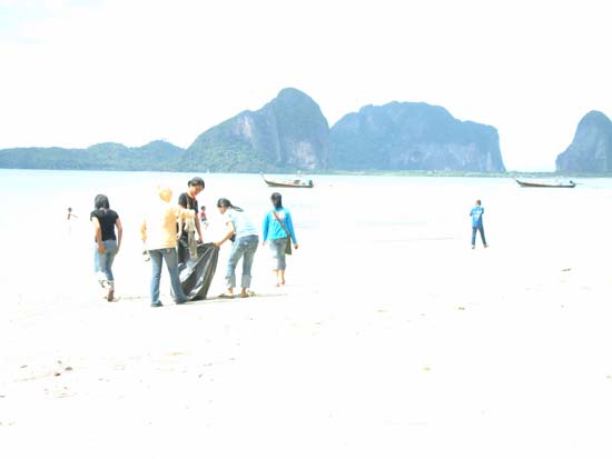 โครงการพัฒนากลุ่มผู้นำกิจกรรม ณ จังหวัดตรัง ภาพที่ 23