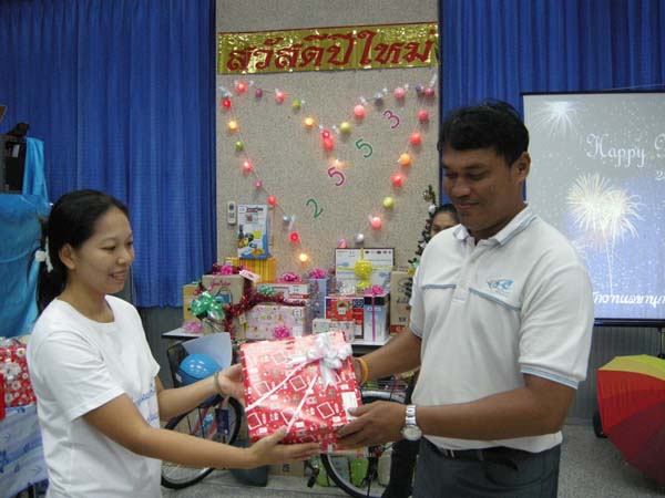 งานเลี้ยงสวัสดีปีใหม่ คณะศึกษาศาสตร์ ปี 2553 ภาพที่ 63
