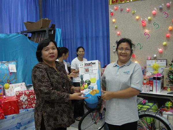 งานเลี้ยงสวัสดีปีใหม่ คณะศึกษาศาสตร์ ปี 2553 ภาพที่ 67