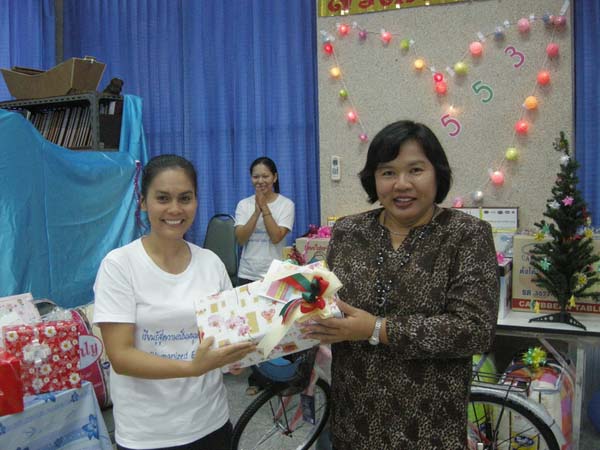 งานเลี้ยงสวัสดีปีใหม่ คณะศึกษาศาสตร์ ปี 2553 ภาพที่ 68