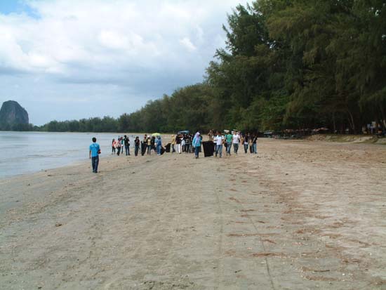 โครงการพัฒนากลุ่มผู้นำกิจกรรม ณ จังหวัดตรัง ภาพที่ 26