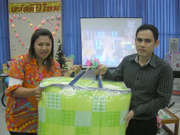 งานเลี้ยงสวัสดีปีใหม่ คณะศึกษาศาสตร์ ปี 2553 ภาพที่ 81