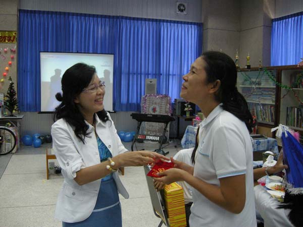 งานเลี้ยงสวัสดีปีใหม่ คณะศึกษาศาสตร์ ปี 2553 ภาพที่ 102