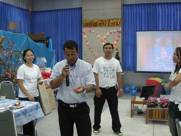 งานเลี้ยงสวัสดีปีใหม่ คณะศึกษาศาสตร์ ปี 2553 ภาพที่ 108