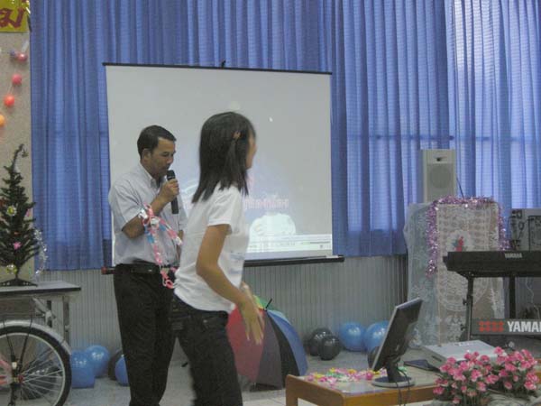งานเลี้ยงสวัสดีปีใหม่ คณะศึกษาศาสตร์ ปี 2553 ภาพที่ 120