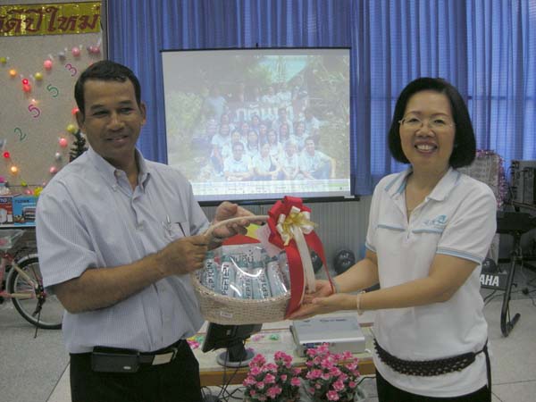 งานเลี้ยงสวัสดีปีใหม่ คณะศึกษาศาสตร์ ปี 2553 ภาพที่ 121