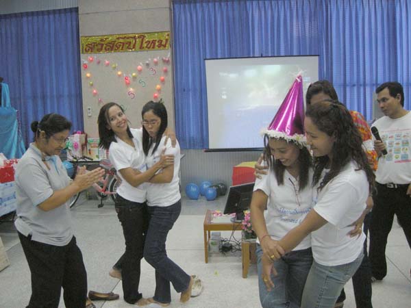 งานเลี้ยงสวัสดีปีใหม่ คณะศึกษาศาสตร์ ปี 2553 ภาพที่ 134