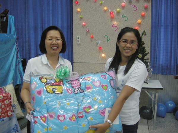 งานเลี้ยงสวัสดีปีใหม่ คณะศึกษาศาสตร์ ปี 2553 ภาพที่ 145