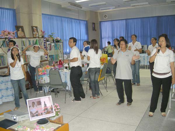 งานเลี้ยงสวัสดีปีใหม่ คณะศึกษาศาสตร์ ปี 2553 ภาพที่ 175