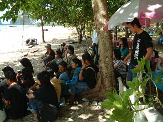 โครงการพัฒนากลุ่มผู้นำกิจกรรม ณ จังหวัดตรัง ภาพที่ 46