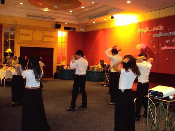งานแสดงมุทิตาจิตผู้เกษียณอายุราชการ คณะศึกษาศาสตร์ ปี 2553 ภาพที่ 16