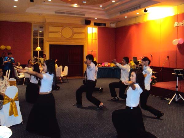 งานแสดงมุทิตาจิตผู้เกษียณอายุราชการ คณะศึกษาศาสตร์ ปี 2553 ภาพที่ 17