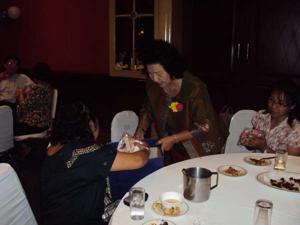 งานแสดงมุทิตาจิตผู้เกษียณอายุราชการ คณะศึกษาศาสตร์ ปี 2553 ภาพที่ 83