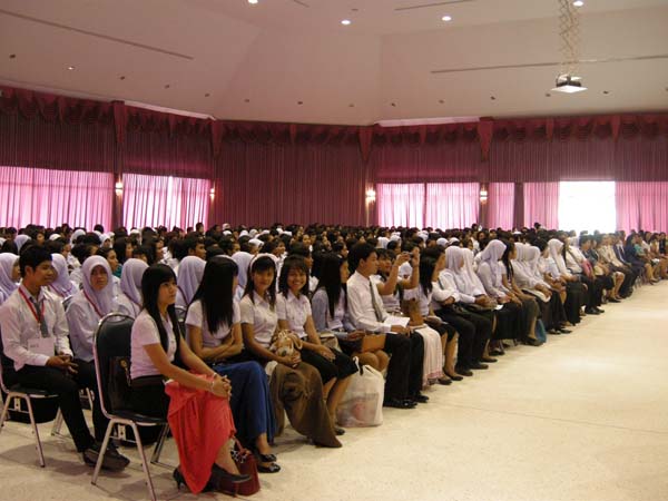 งานแสดงมุทิตาจิตผู้เกษียณอายุราชการ คณะศึกษาศาสตร์ ปี 2553 ภาพที่ 113
