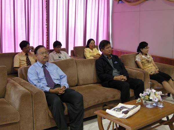 งานแสดงมุทิตาจิตผู้เกษียณอายุราชการ คณะศึกษาศาสตร์ ปี 2553 ภาพที่ 154