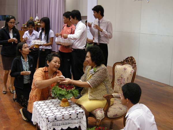 งานแสดงมุทิตาจิตผู้เกษียณอายุราชการ คณะศึกษาศาสตร์ ปี 2553 ภาพที่ 235