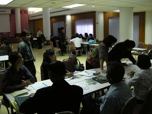 สัมมนาเชิงปฏิบัติการพัฒนาครูอาจารย์ด้านคุณธรรม จริยธรรม และความรับผิดชอบในสถานศึกษา ภาพที่ 27