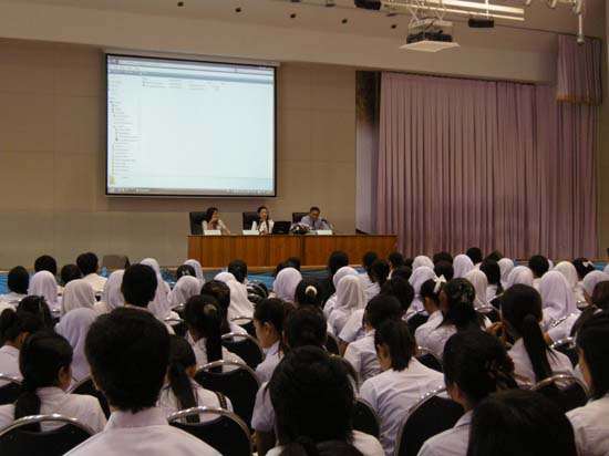 สัมมนาระหว่างฝึกปฏิบัติการสอน นิสิตหลักสูตร 5 ปี ปีการศึกษา 2553 ภาพที่ 41