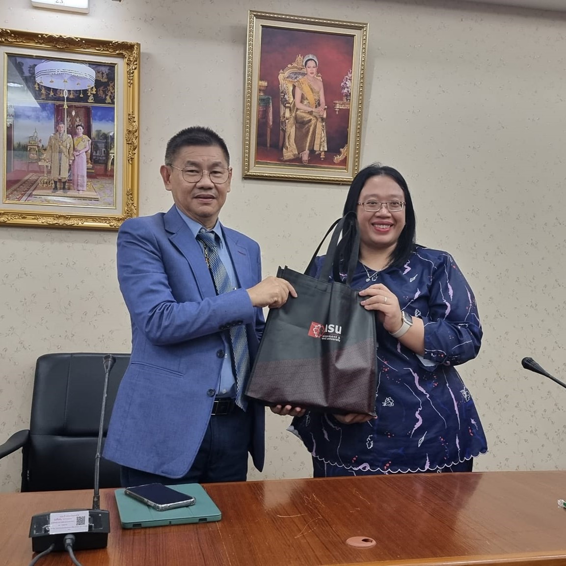 คณาจารย์และนิสิตจาก Management​ & Science University ประเทศมาเลเซีย เข้าร่วมแลกเปลี่ยนเรียนรู้กับคณาจารย์และนิสิต คณะศึกษาศาสตร์