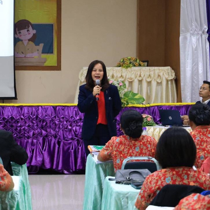 โครงการอบรมพัฒนาศักยภาพครูและบุคลากรทางการศึกษา  เรื่อง  "การวัดผลและประเมินผลการเรียนรู้แนวใหม่:  การประเมินผลการเรียนรู้ระหว่างทาง  และการประเมินผลการเรียนรู้ปลายทาง