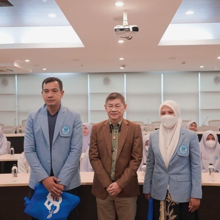 ต้อนรับ นักเรียนจากโรงเรียนสายยิดวิทยามูลนิธิ