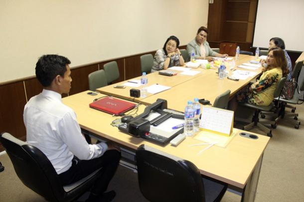 สอบสัมภาษณ์คัดเลือกนิสิตเข้าร่วมโครงการส่งเสริมและพัฒนาศักยภาพของนิสิตและบุคลากรกับสถาบันอุดมศึกษาในต่างประเทศ “SEED 2016”
