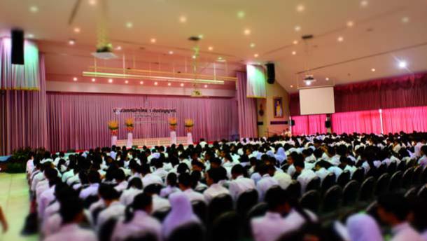 โครงการปฐมนิเทศนิสิตใหม่คณะศึกษาศาสตร์ มหาวิทยาลัยทักษิณ ชั้นปีที่ 1 ระดับปริญญาตรี ประจำปีการศึกษา 2560