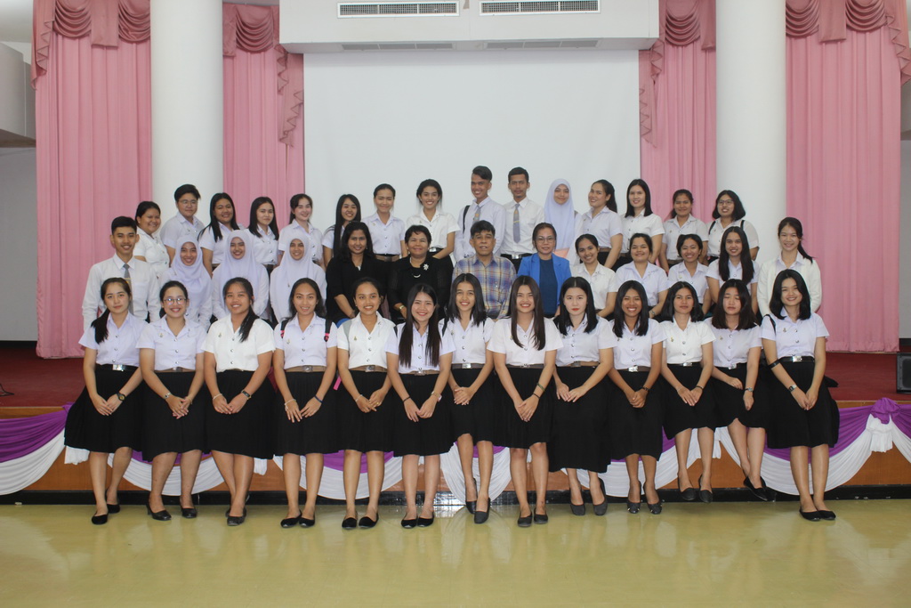 อาจารย์ที่ปรึกษาพบนิสิตหลักสูตรการศึกษาบัณฑิต สาขาวิชาการวัดและประเมินทางการศึกษา