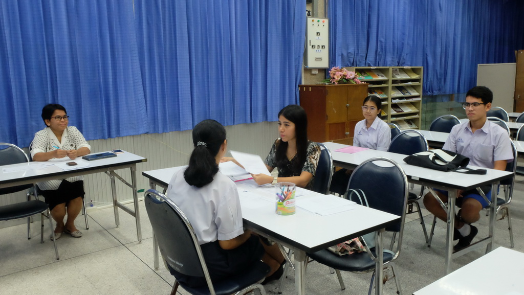 รายงานตัวผู้ผ่านการคัดเลือกเข้าร่วมโครงการผลิตครูเพื่อพัฒนาท้องถิ่น ประจำปีการศึกษา 2561 เพื่อเข้าศึกษาหลักสูตรวิชาชีพครูระดับปริญญาตรี (5ปี) เพิ่มเติม