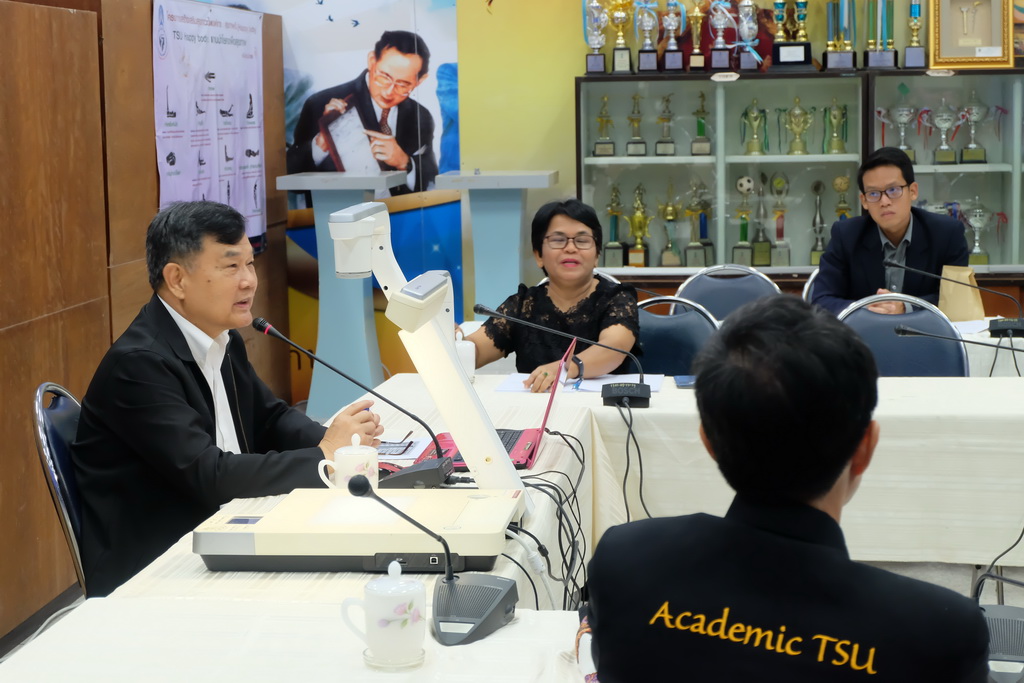 สัมมนาเชิงปฏิบัติการ (Workshops) สำหรับอาจารย์ประจำหลักสูตร อาจารย์ผู้สอนรายวิชาบูรณาการการเรียนรู้ อาจารย์ผู้สอนรายวิชาต่างๆ ในหลักสูตรการศึกษาบัณฑิต (หลักสูตร 4 ปี)