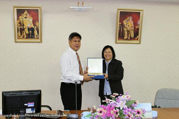 ผู้บริหาร คณาจารย์ ร่วมต้อนรับคณะศึกษาดูงานจากคณะศึกษาศาสตร์ มหาวิทยาลัยบูรพา