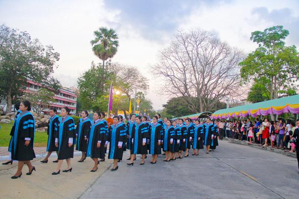 บรรยากาศงานพิธีวางศิลาฤกษ์และงานพิธีพระราชทานปริญญาบัตร