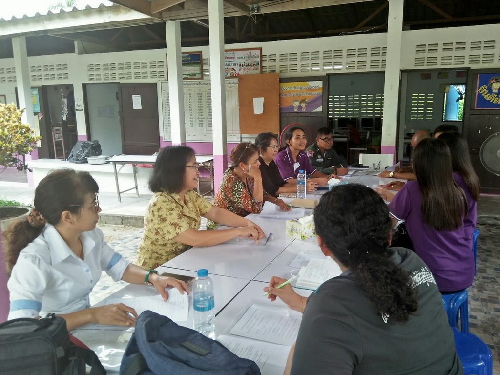 การนิเทศติดตามและประเมินผลการสอนของ “โครงการพัฒนาศักยภาพโรงเรียนในพระราชดำริและโรงเรียนขาดแคลนในเขตพื้นที่การศึกษา 4 จังหวัดภาคใต้”