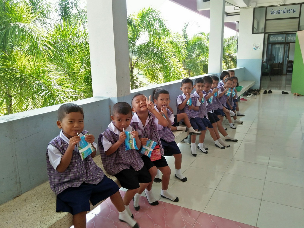 การนิเทศติดตามและประเมินผลการสอนของ “โครงการพัฒนาศักยภาพโรงเรียนในพระราชดำริและโรงเรียนขาดแคลนในเขตพื้นที่การศึกษา 4 จังหวัดภาคใต้”