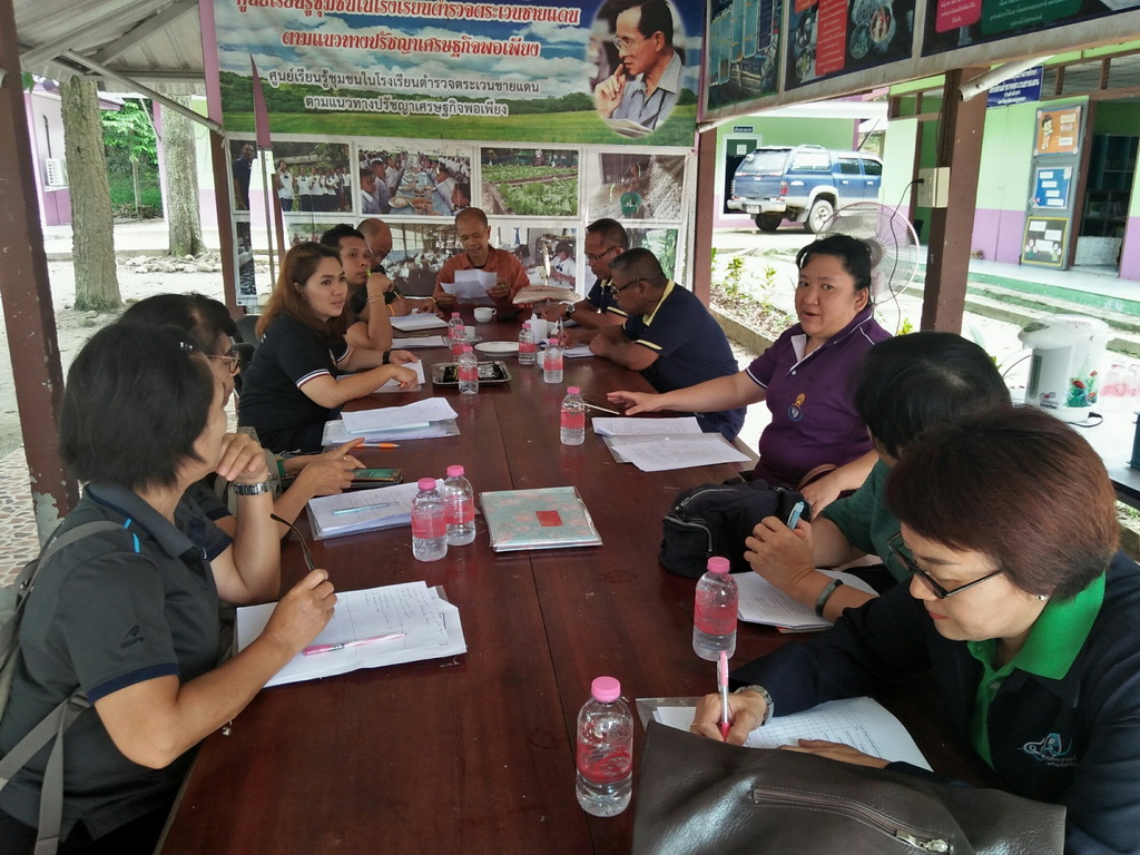 การนิเทศติดตามและประเมินผลการสอนของ “โครงการพัฒนาศักยภาพโรงเรียนในพระราชดำริและโรงเรียนขาดแคลนในเขตพื้นที่การศึกษา 4 จังหวัดภาคใต้”