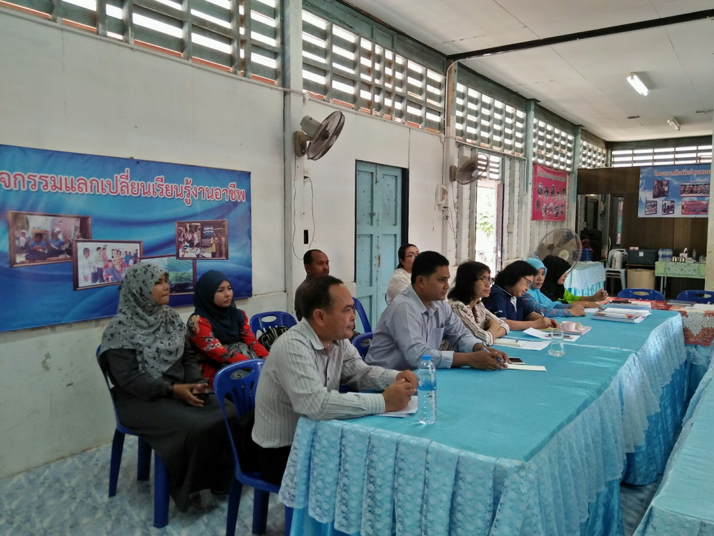 การนิเทศติดตามและประเมินผลการสอนของ “โครงการพัฒนาศักยภาพโรงเรียนในพระราชดำริและโรงเรียนขาดแคลนในเขตพื้นที่การศึกษา 4 จังหวัดภาคใต้”